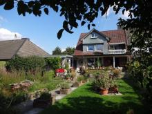 Emmerich: Kapitalanlage - Zweifamilienhaus mit schönem Garten und großer Garage Haus kaufen 46446 Emmerich am Rhein Bild klein