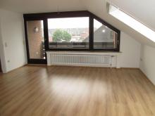 Zentrale und gemütliche 60 m² Dachgeschoßwohnung mit Balkon in Goch Wohnung mieten 47574 Goch Bild klein