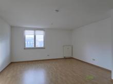 (12536_24) MGN: moderne 2-Zimmer-Wohnung mit Laminatböden im Dachgeschoss, Hausmeisterdienste inklusive Wohnung mieten 98617 Meiningen Bild klein