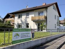 3 Familienhaus in Freiburg-Hochdorf mit Doppelgarage Haus kaufen 79108 Freiburg im Breisgau Bild klein