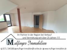 4 Zi. DG Wohnung mit 2 Balkonen, Gartenanteil und Garage Wohnung mieten 91350 Gremsdorf Bild klein