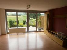 5 Zimmer - Balkon - Terrasse - 2 Bäder - Einbauküche - Garten - Carport!!! Haus 71088 Holzgerlingen Bild klein