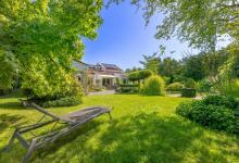 +++ Am eigenen Teich Ruhe genießen +++ Indoor-Pool +++ Privatsphäre pur +++ Haus kaufen 80689 München Bild klein