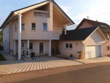 Architektonisches Meisterwerk in Ottweiler – Exklusive Villa mit 9 Zimmern & 200 m² Wohnluxus! Haus kaufen 66564 Ottweiler Bild klein