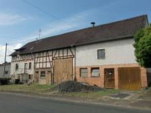 Bauernhaus mit Ausbaupotential, Ortsrandlage und Wiesen zur Pacht möglich Haus kaufen 36325 Feldatal Bild klein