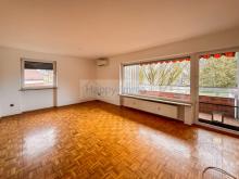 Besichtigung 9.5. - 3 Zi Wohnung im 1 .OG / Westbalkon / TG Einzelplatz / Haus ist wärmegedämmt Wohnung kaufen 85521 Ottobrunn Bild klein