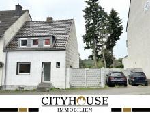 CITYHOUSE: Frisch renoviertes Einfamilienhaus mit sehr großem Garten und zwei PKW-Außenstellplätzen! Haus 50226 Frechen Bild klein