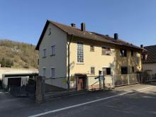 DHH mit Balkon, Garage und Garten in PF-Eutingen Haus kaufen 75181 Pforzheim Bild klein