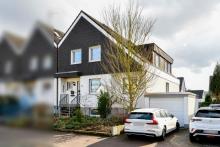 Doppelhaushälfte für die große Familie Haus kaufen 59063 Hamm Bild klein