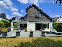 Einziehen und wohlfühlen! Modernes, sonniges EFH, excklusiver Wohnbereich in ruhiger Lage von Walluf Haus kaufen 65396 Walluf Bild klein