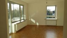ERSTBEZUG -EVERSTENHOLZ 2 Raum Whg 65m² kernsaniert-Balkon-Keller Wohnung mieten 26122 Oldenburg Bild klein