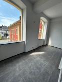 Erstbezug nach San.! Großzügige 5-Zimmer Loft mit Wanne, Dusche und Riesenloggia in ruhiger Lage! Wohnung mieten 09235 Burkhardtsdorf Bild klein