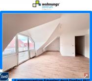 Frisch renovierte 2 Zi. Dachwohnung, Offene Küche, Balkon, Bad mit Wanne, Neuer Bodenbelag! Wohnung mieten 01237 Dresden Bild klein