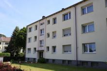 Gepflegte 3-Zimmer Wohnung mit schönem Balkon - zentral zwischen Essen und Mülheim Wohnung kaufen 45359 Essen Bild klein