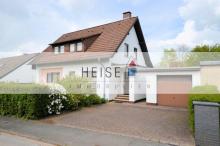 Gepflegtes 1-Familienwohnhaus mit Garage in bevorzugter Wohnlage von Holzminden Haus kaufen 37603 Holzminden Bild klein