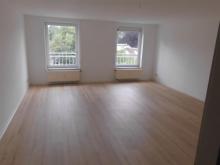 Großzügige 1-Zimmer mit Laminat, Stellplatz, möbl. Küche und Aufzug in guter Lage! Wohnung mieten 09119 Chemnitz Bild klein