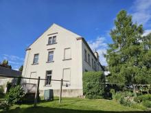 Großzügige 5 Zimmer mit Laminat und Wannenbad mit Fenster in guter Lage! Wohnung mieten 09648 Mittweida Bild klein