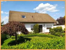 Großzügiges und familienfreundliches 200 qm Haus in BESTER Wohnlage von Langenzenn – Sofort frei ! Haus kaufen 90579 Langenzenn Bild klein