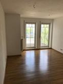 *** Günstige 1-Zimmer mit EBK, Aufzug, Balkon und Wannenbad in Uninähe!! *** Gewerbe kaufen 09120 Chemnitz Bild klein