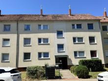 gut geschnittene 3 Zi. OG Wohnung mit Balkon Wohnung kaufen 31535 Neustadt am Rübenberge Bild klein
