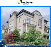 Helle 2-Zi.-Whg, Einbauküche, Balkon, Parkett, Fußbodenheizung, Bad mit Wanne, Tiefgarage! Wohnung mieten 01309 Dresden Bild klein