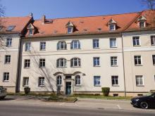 Investieren in Marienthal: Vermietete Wohnung mit Balkon, Tageslichtküche & Stellplatz Wohnung kaufen 08060 Zwickau Bild klein