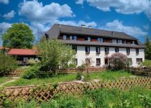 Landhaus-Hotel mit Nebenhaus & viel Grundstück Gewerbe kaufen 79862 Höchenschwand Bild klein