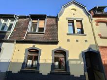 Moderner Altbauflair
- Charmantes Stadthaus im Herzen von Eltville - Terrasse & Balkon Haus kaufen 65343 Eltville am Rhein Bild klein