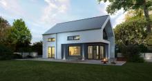 modernes Einfamilienhaus mit einzigartigem Design inkl. PV Anlage 8 kWp und Kamin Haus kaufen 72202 Nagold Bild klein