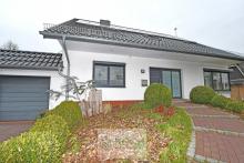 Modernes und energetisch gutes Ein-/ Zweifamilienhaus Haus kaufen 27612 Loxstedt Bild klein