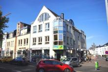 Montabaur, Praxis-/ Büroräume mit Schlossblick *VIRTUELLE 360° BESICHTIGUNG AUF ANFRAGE* Gewerbe mieten 56410 Montabaur Bild klein