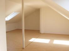 ObjNr:16134 - Traumwohnung in einem Dreifamilienhaus mit einem Tageslichtbad und Stellplatz Wohnung kaufen 67259 Beindersheim Bild klein