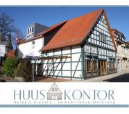 RESERVIERT***Stilvolles, großzügiges Wohnhaus mit Ladengeschäft im historischen Ortskern von Sachsenhagen*** Haus kaufen 31553 Sachsenhagen Bild klein