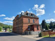 Sanierungsbedürftiges Mehrfamilienhaus mit 3 Wohneinheiten in Klingenthal! Haus kaufen 08248 Klingenthal Bild klein