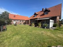 Wohnhaus mit EBK, Kamin und Garage in Richtung Norddeich. Haus kaufen 26506 Norden Bild klein