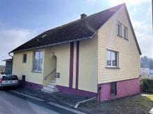 Zweifamilien-Wohnhaus im Hunsrück mit rd. 224 qm Wohnfläche, Garten und Garage Haus kaufen 55487 Sohren Bild klein