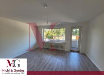 3-Zimmer-Wohnung mit Balkon - Erstbezug nach Sanierung Wohnung mieten 26382 Wilhelmshaven Bild mittel