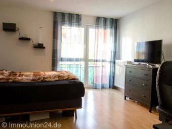 4 9 5,- für charmante 40 qm 1-Zimmer-Wohnung mit Balkon und Einbauküche und Tiefgaragenstellplatz Wohnung mieten 90762 Fürth Bild mittel