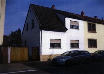 68804 Altlußheim: Doppelhaushälfte interessant auch für Bauträger VHB  Mail: smaida@web.de  Haus kaufen 68804 Altlußheim Bild mittel