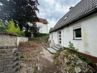 ABRISSBEDÜRFTIGES, KLEINES EFH MIT ANBAU UND HOFBEREICH FÜR DEN HANDWERKER Haus kaufen 67245 Lambsheim Bild mittel