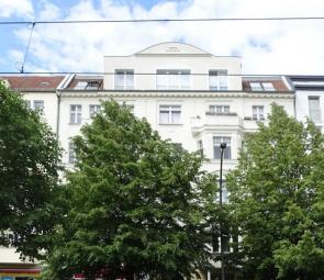 Attraktive, bezugsfreie 
1-Zimmerwohnung im charmanten Altbau 
-Prenzlauer Berg- Wohnung kaufen 10409 Berlin Bild mittel