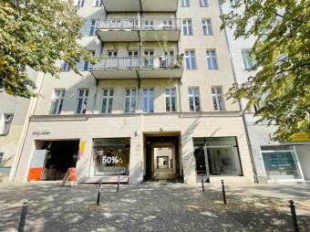 Attraktive Büroeinheit im 1. OG, 
7 Zimmer, ca. 156,70 m² Gewerbe mieten 10119 Berlin Bild mittel