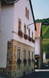 Bauernhaus mit Charme und idyllischem Innenhof, Scheune und Nebengebäuden Haus kaufen 55569 Monzingen Bild mittel