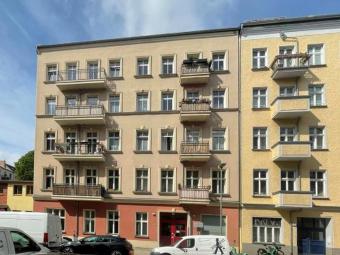 Charmante Balkonwohnung 
im ruhigen Gartenhaus
- Fernwärme -

in beliebter Friedrichshain Lage Wohnung kaufen 10249 Berlin Bild mittel