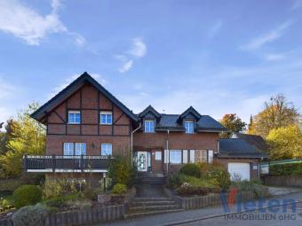 Charmantes Wohnhaus mit viel Platz für Ihre Lieben und zusätzlicher separierter Einliegerwohnung Haus kaufen 53937 Schleiden Bild mittel