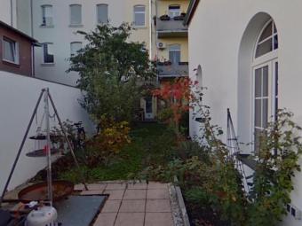 Einfamilienhaus in absoluter Traumlage - vollmöbliert mit Gartennutzung Haus 40468 Düsseldorf Bild mittel