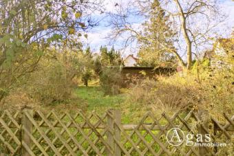 Endlich zu Hause! Bauträgerfreies Grundstück mit Freizeitbungalow und Nebengebäude in Bernau Grundstück kaufen 16321 Bernau bei Berlin Bild mittel