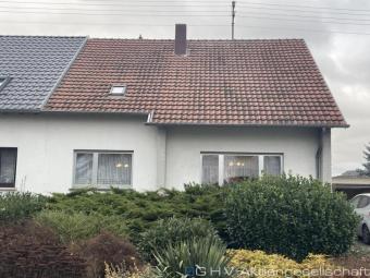 gemütliche Doppelhaushälfte in guter Wohnlage Haus kaufen 66773 Schwalbach Bild mittel