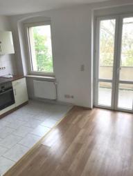 Gemütliche schöne 2-R-Wohnung mit Balkon EBK.ca.58 m² in MD- Sudenburg zu vermieten . Wohnung mieten 39112 Magdeburg Bild mittel