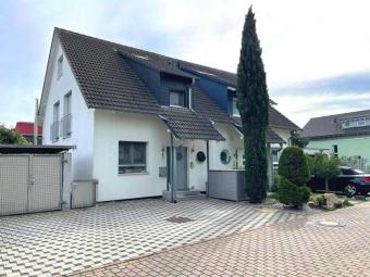 GLOBAL INVEST SINSHEIM | Exclusive Doppelhaushälfte mit 170m² Wohnfläche in Toplage von Walldorf Haus kaufen 69190 Walldorf (Rhein-Neckar-Kreis) Bild mittel